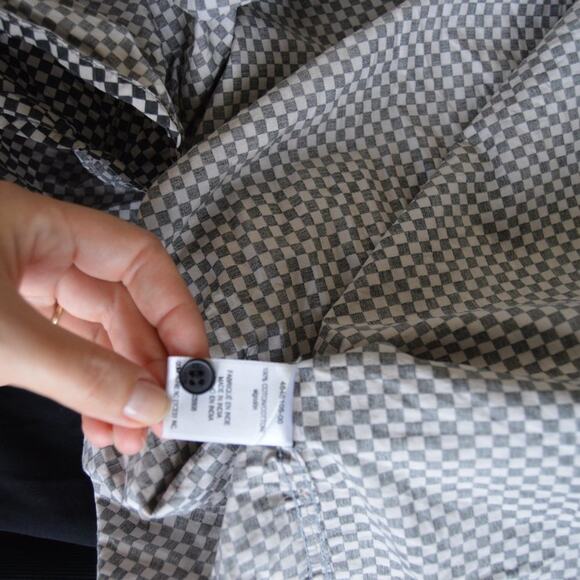 Noise Amsterdam XL White and Black Short Sleeve Button Down Shirt | Size XL - Picture 6 of 6